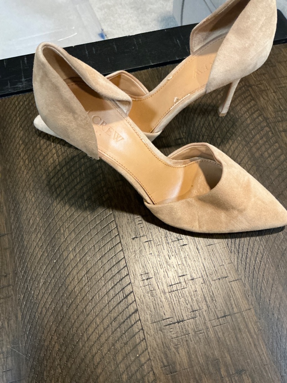 High heals - Picture 2 of 2